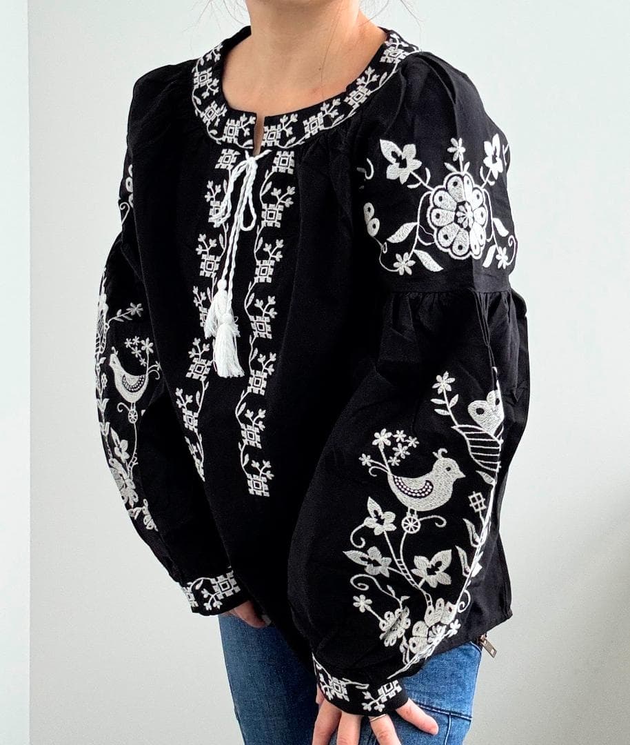 刺繍 ルーマニア 民族衣装 トップス ヴィシヴァンカ 刺繍ブラウス