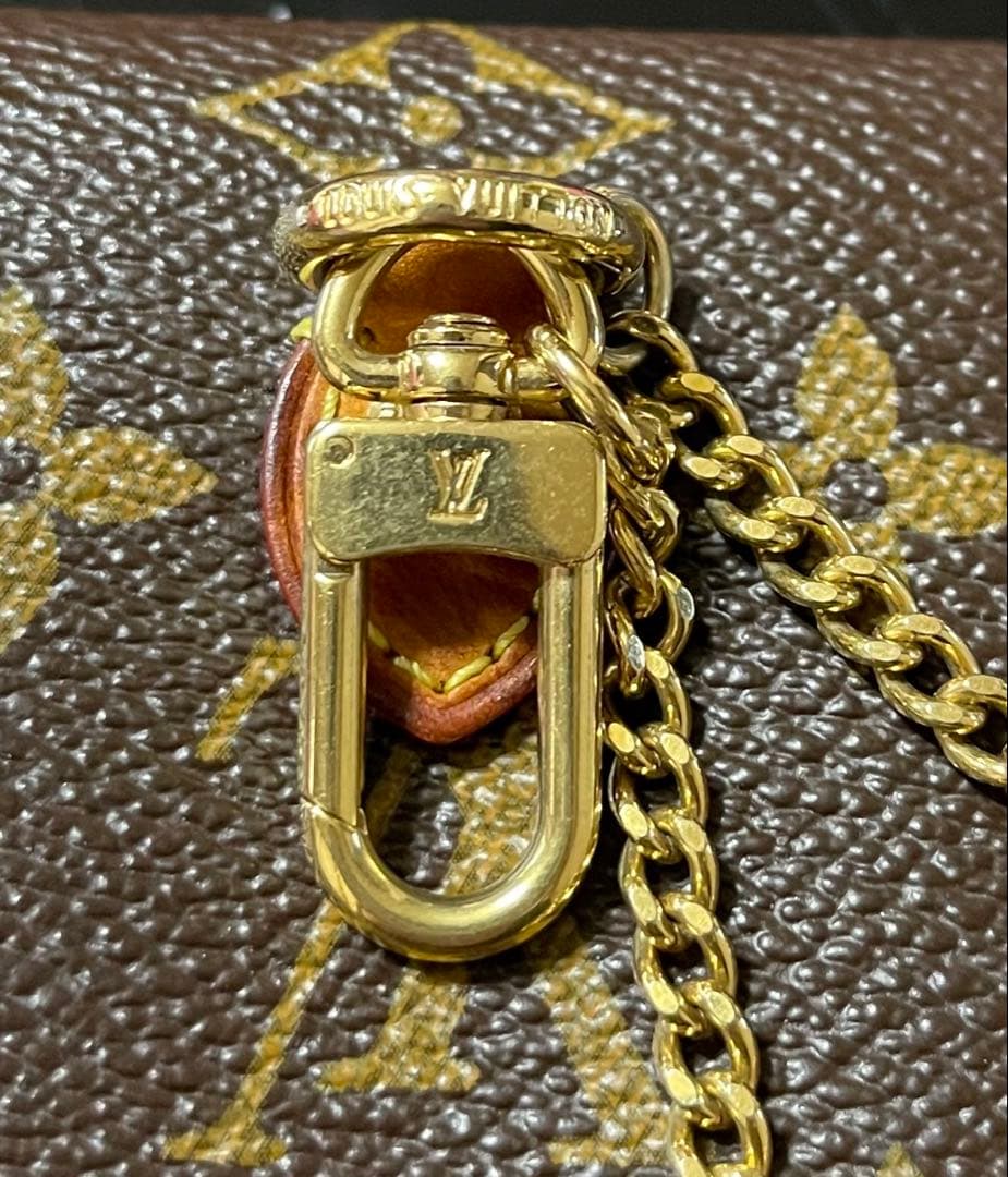 ルイヴィトン　LOUIS VITTON モノグラム　携帯ケース　お値下げしました