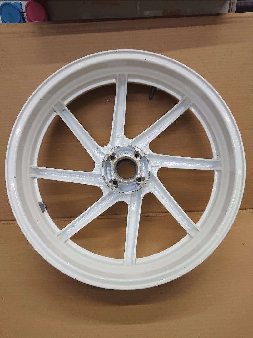 VFR 400 NC30 リアホイール