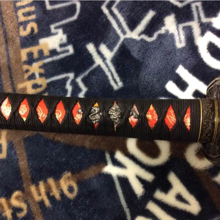 未使用、飾り物、錆なし、模造刀、目立った傷なし、2018年以降購入