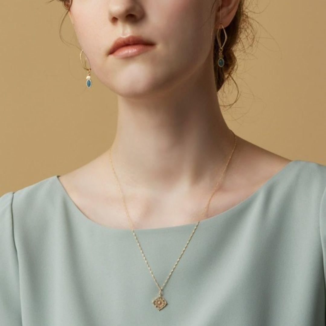 agete　アガット　K10　チャーム　ペンダントトップ　10金　アラベスク