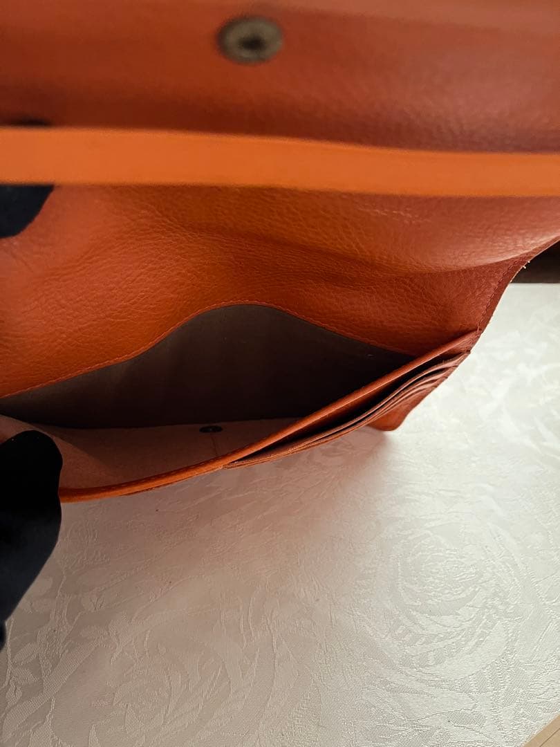 IL BISONTE イルビゾンテ がま口 大容量 長財布 オレンジ 春財布