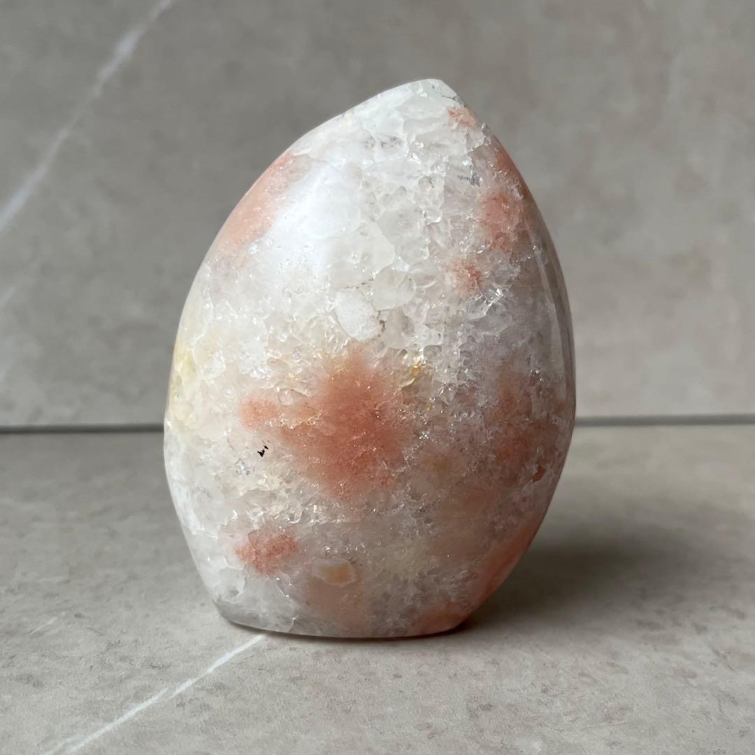 ピンクアメジスト　フラワーアゲート　共生　フリーフォーム　天然石