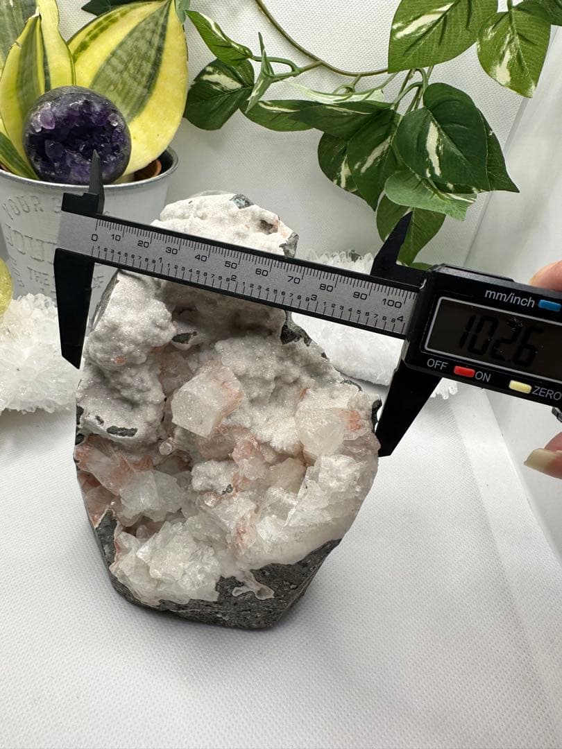 ピンクアポフィライト1kg越え♡♡天然石