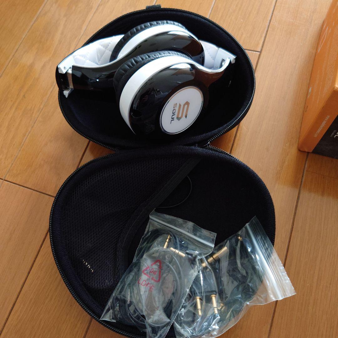 ワイヤレスヘッドフォン(ノイズキャンセリング有)