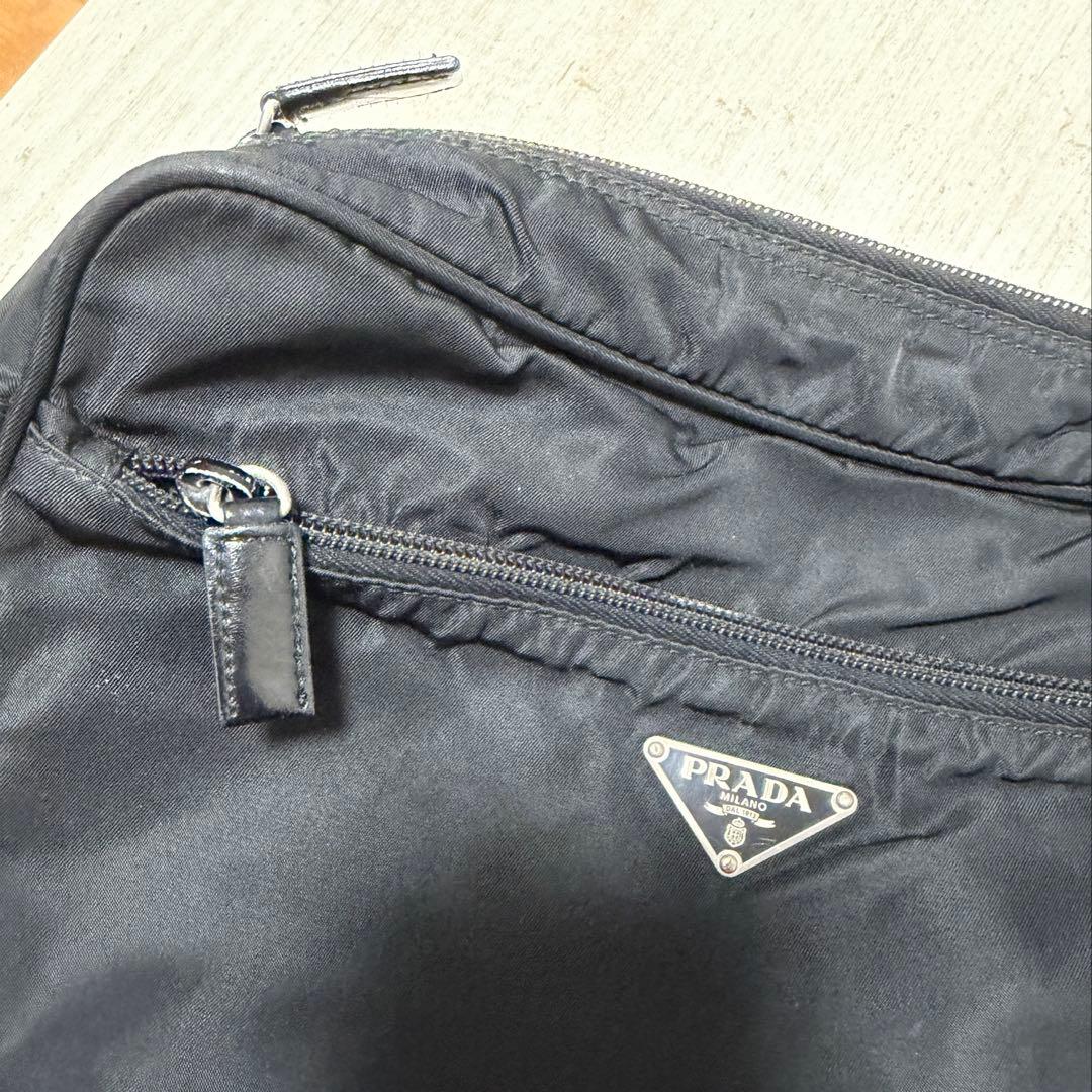 PRADA プラダ　ショルダーバッグ