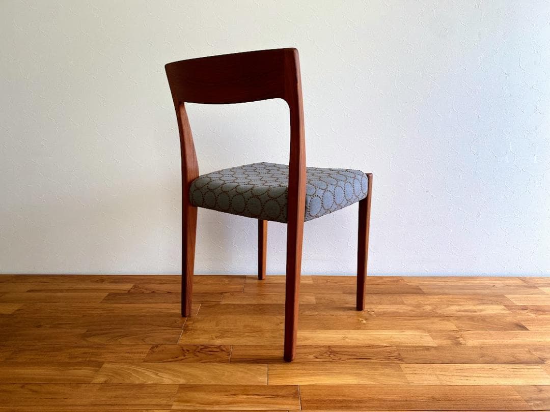 こでまり スウェーデン製 チーク チェア ミナペルホネン仕上済