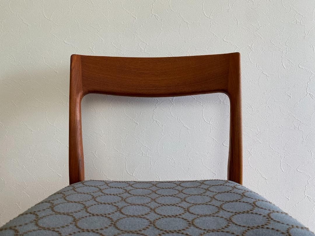 こでまり スウェーデン製 チーク チェア ミナペルホネン仕上済