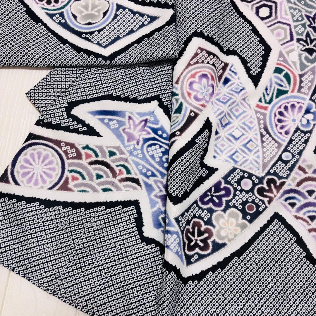 【新品】日本製 お宮参り 産着 総疋田鹿子模様柄 黒色 刺繍入り 合繊 祝着