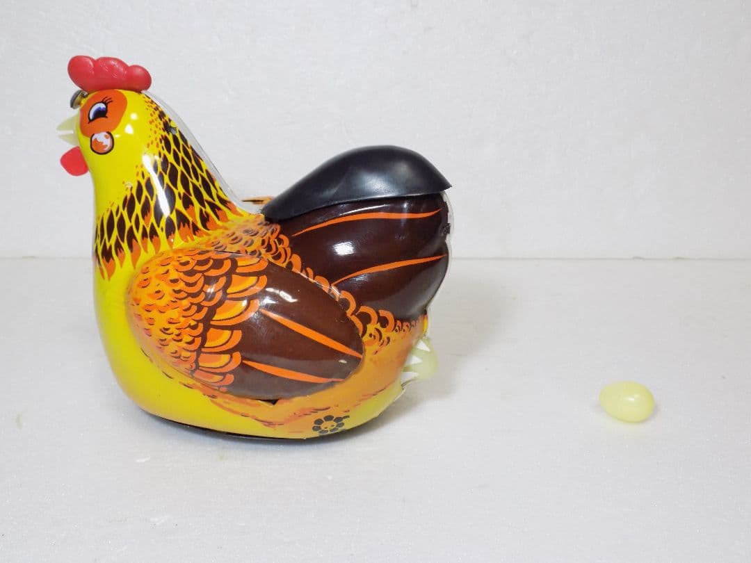 QSH 　ブリキ 電動 　【HEN LAYING EGGS 】　動作品