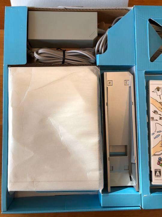 Wii本体・マリオカート本体+リモコン・Wii ソフト2個