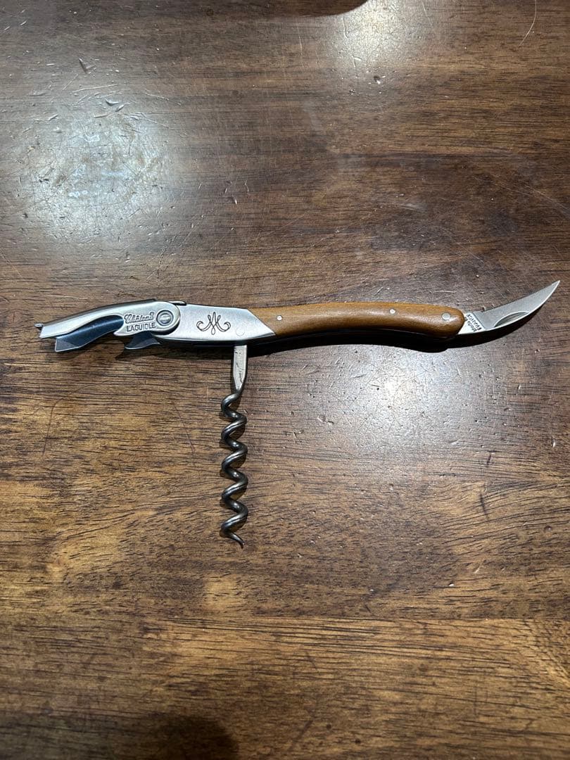 ソムリエナイフ　シャトーラギオール