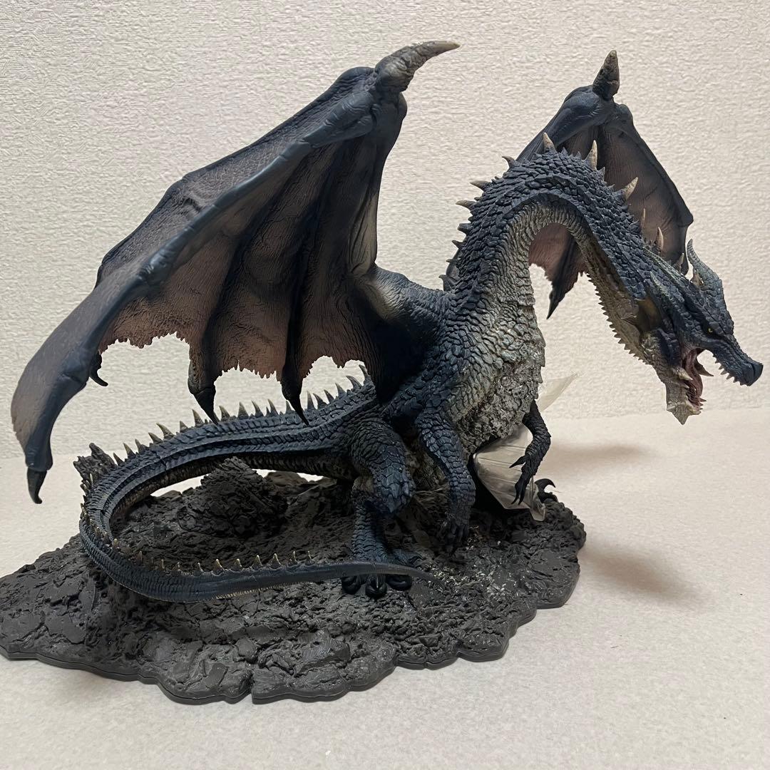 黒龍ミラボレアス カプコンフィギュアビルダー クリエイターズモデル CFB