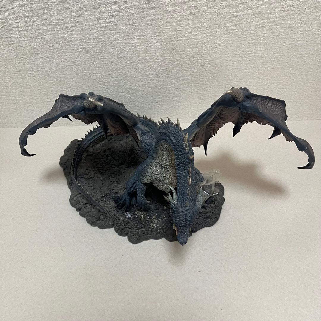 黒龍ミラボレアス カプコンフィギュアビルダー クリエイターズモデル CFB