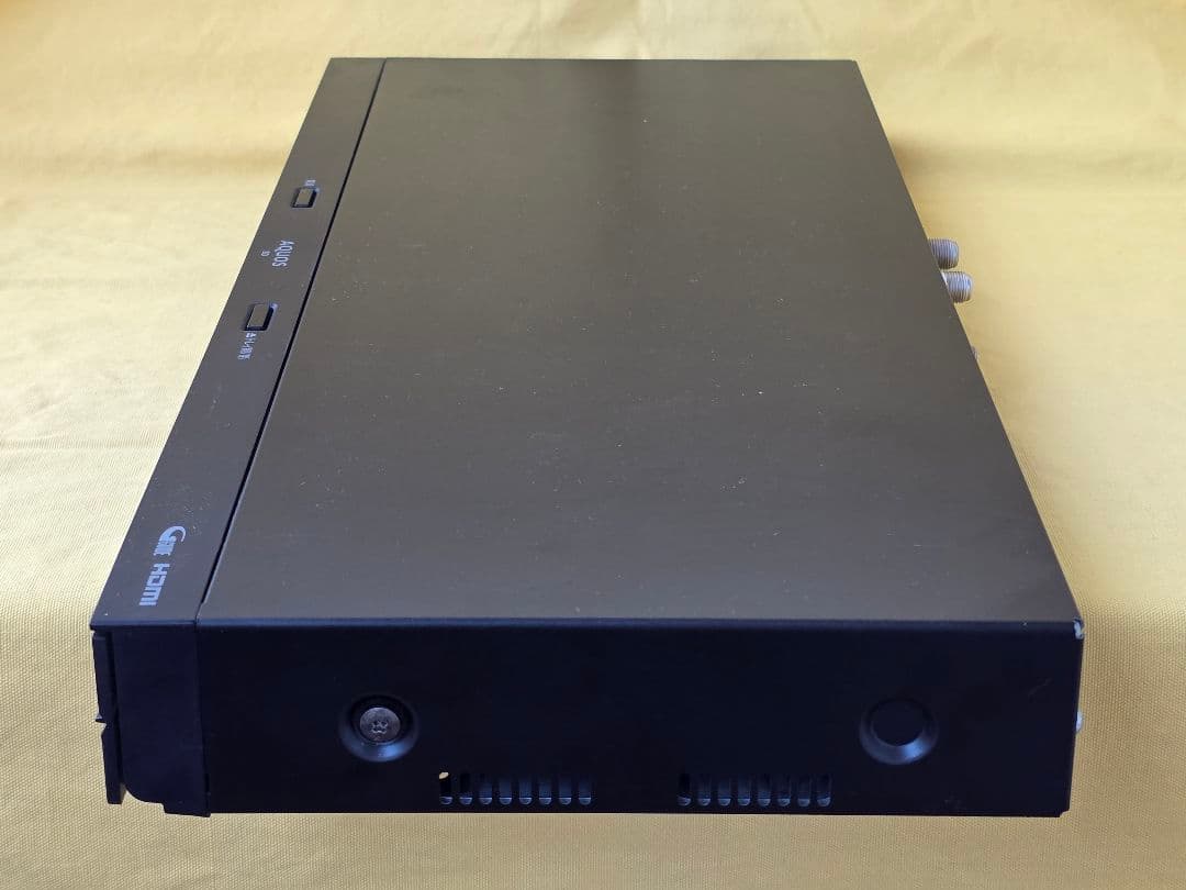 SHARP AQUOS BDレコーダー BD-NW1000　2016年製 整備品