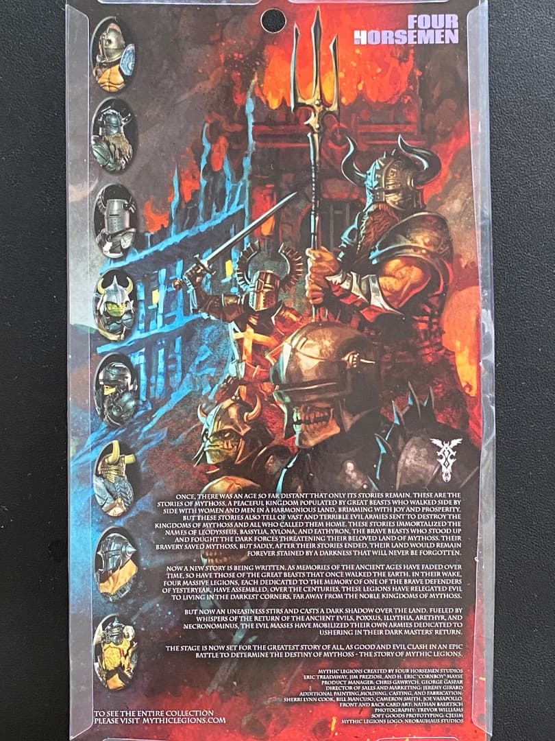 MYTHIC LEGIONS ダーク・テンプラー 6\" フィギュア