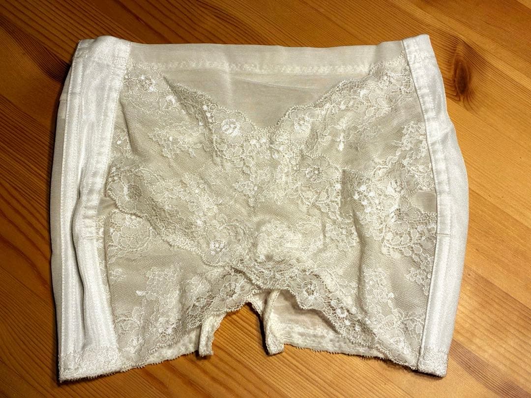 クラウディア ブライダルインナー 上下セットB70 M