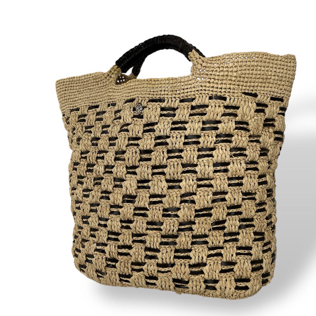 良品　ヘレンカミンスキー　かごバッグ　編み込み　ロゴプレート　ラフィア　ベージュ