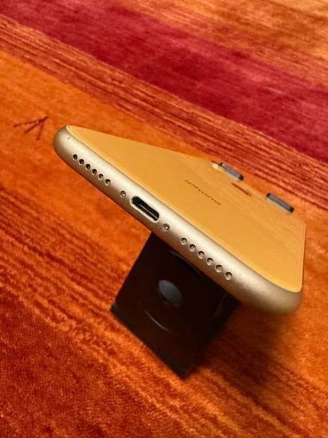 iPhoneXR 128GB イエロー