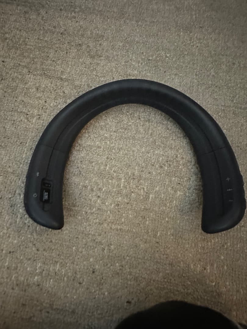 BOSE ネックスピーカー ブラック