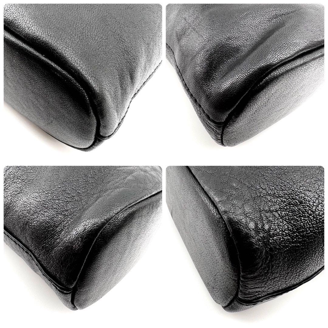 極美品　MIU MIU　ナッパレザー　巾着バッグ　斜め掛け　ショルダーポーチ　黒