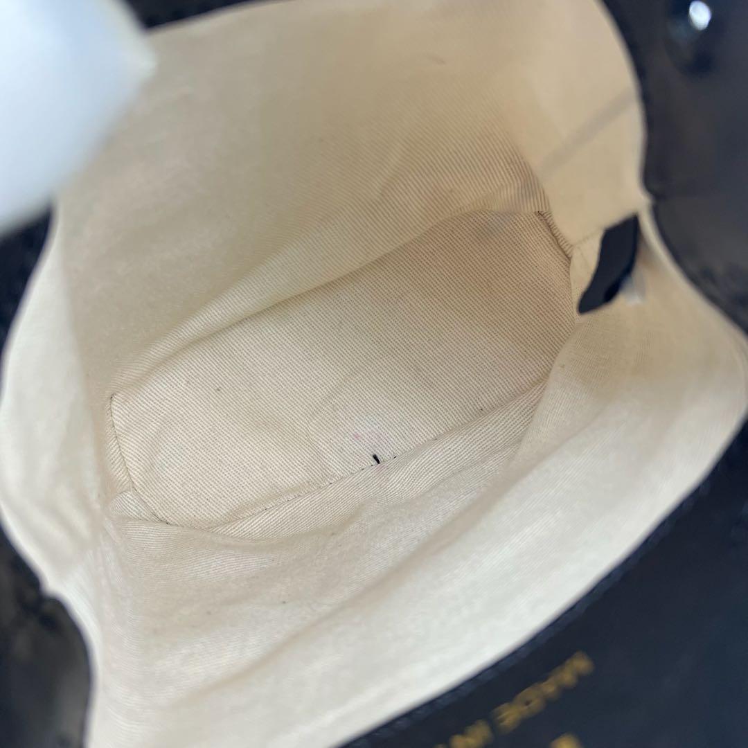 極美品　MIU MIU　ナッパレザー　巾着バッグ　斜め掛け　ショルダーポーチ　黒