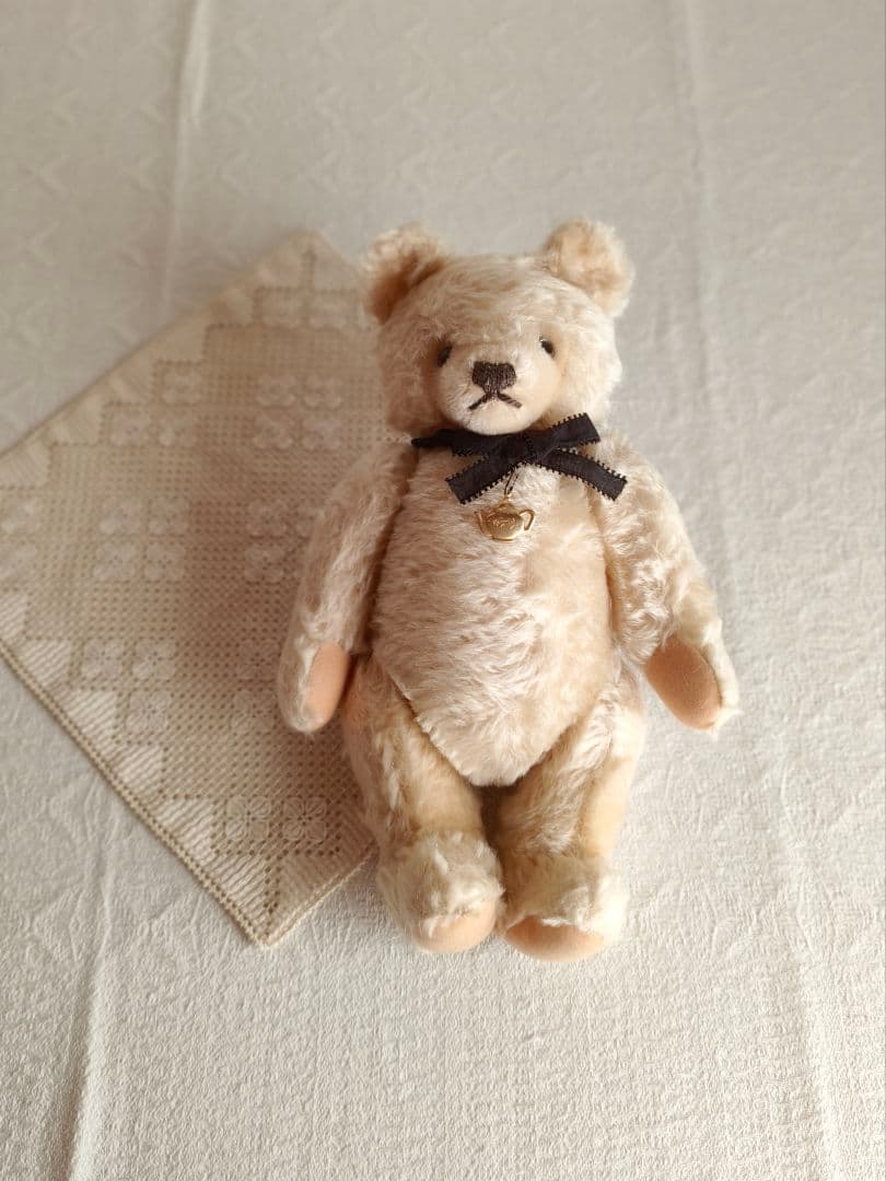 * vintage bear ୨୧ .·*° ドイツから来た クマさん
