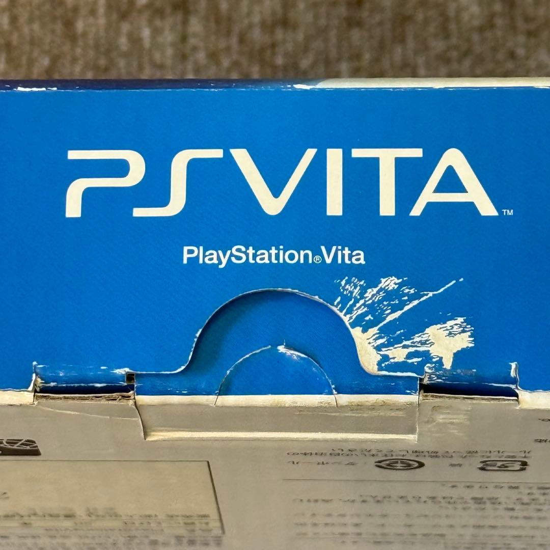 PSVITA PCH-1100 クリスタル・ブラック 箱付き