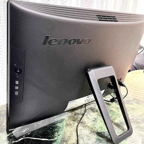 Lenovo C260 19.5型ワイド、Windows10、Office付き