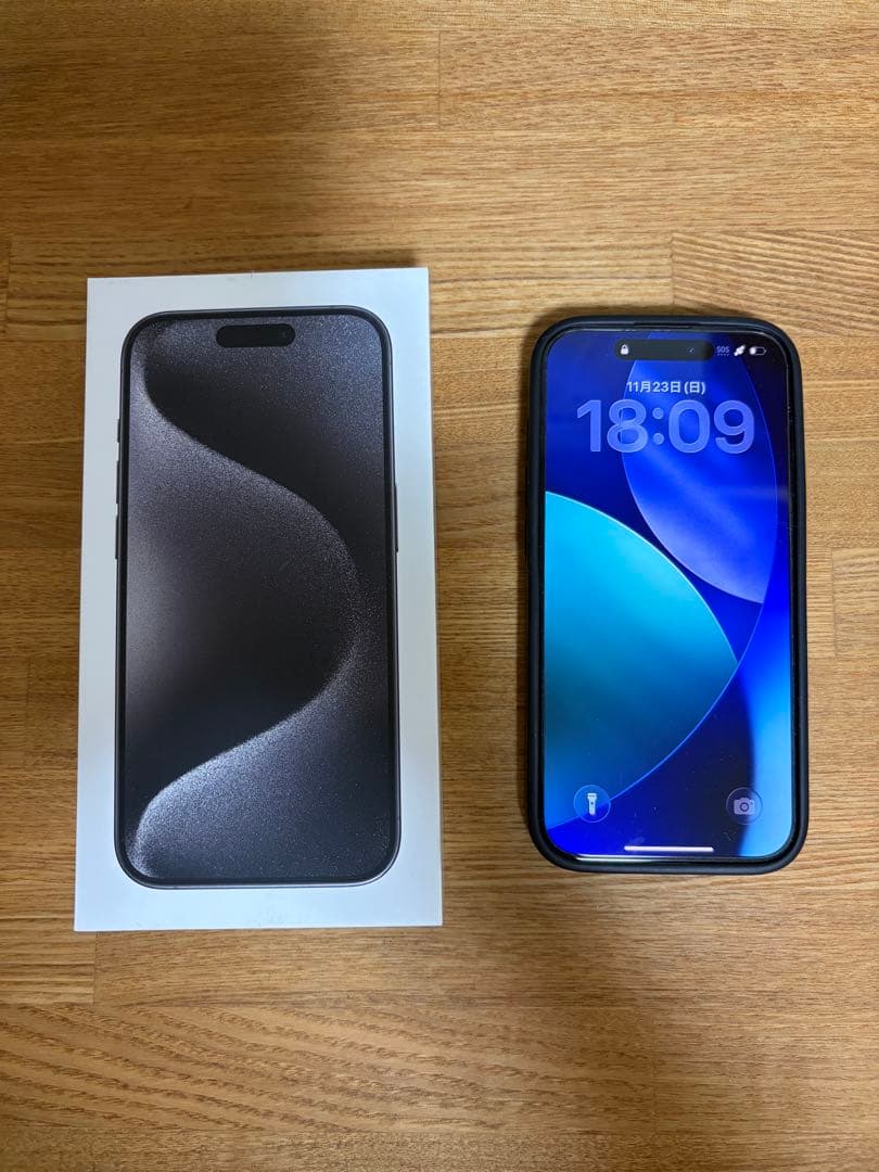 Apple iPhone 15 Pro SIMフリー　本体