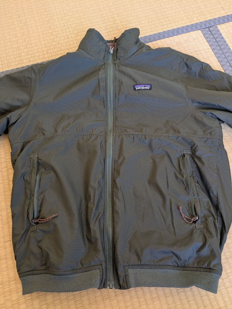 Patagonia リバーシブルナイロンジャケットセージカーキMサイズ