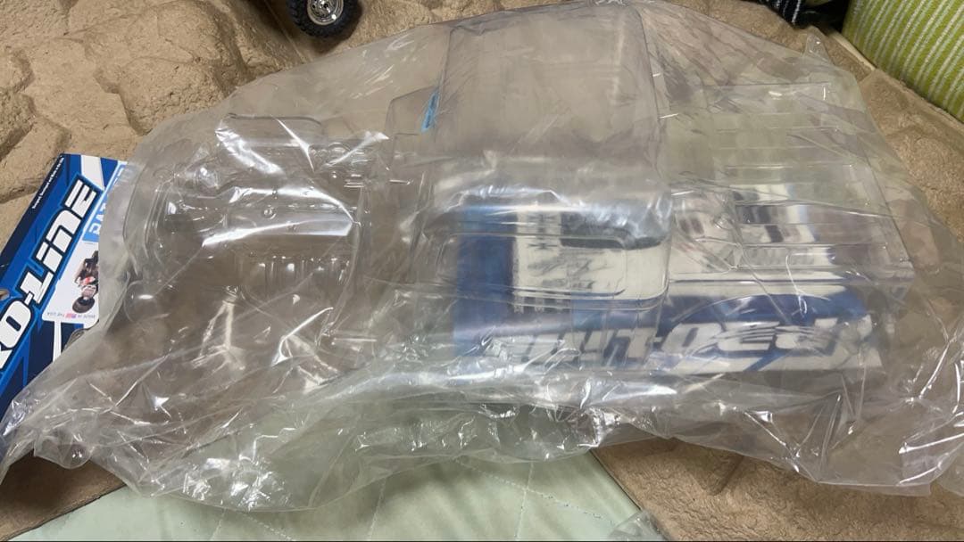 プロライン ラットロッド クリアボディRevo 3.3 / E-Revo 新品