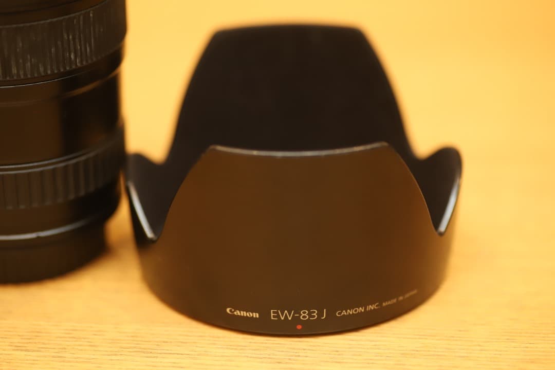 【程度良好】キヤノン Canon EF 17-40mm F4 L USMフード付
