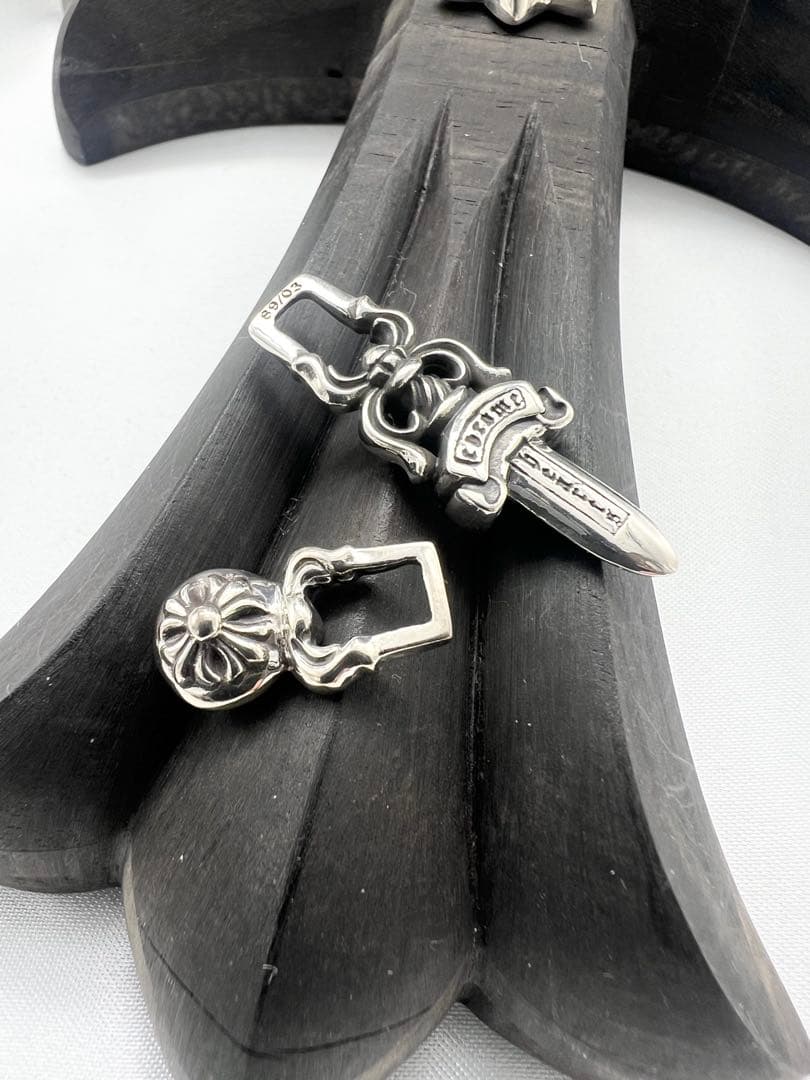 クロムハーツ ジッパープル