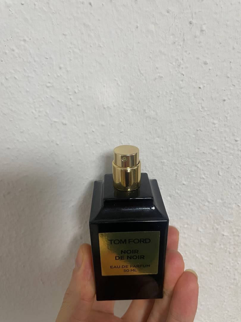 香水(ユニセックス) TOM FORD NOIR DE NOIR 50ml Edp