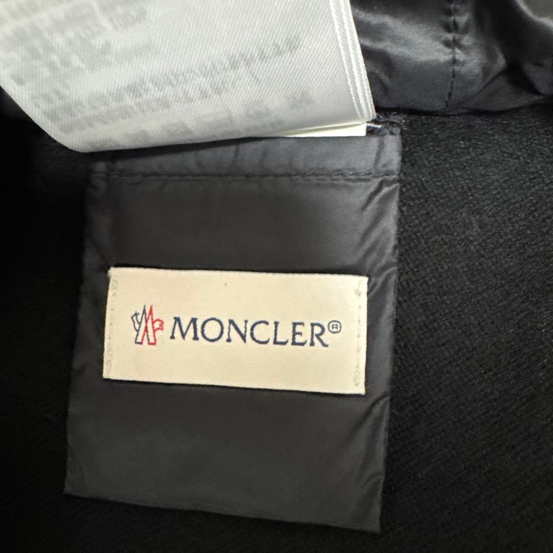 MONCLER フード付きポンチョ 黒