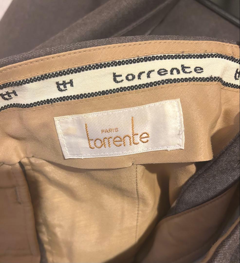 結婚式　スーツ　スリーピース