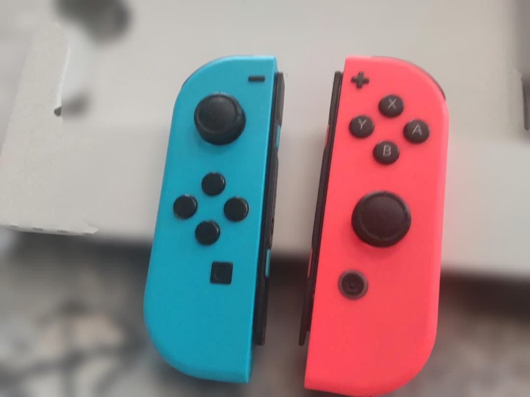 Nintendo Switch 本体 青/赤 Joy-Con付き