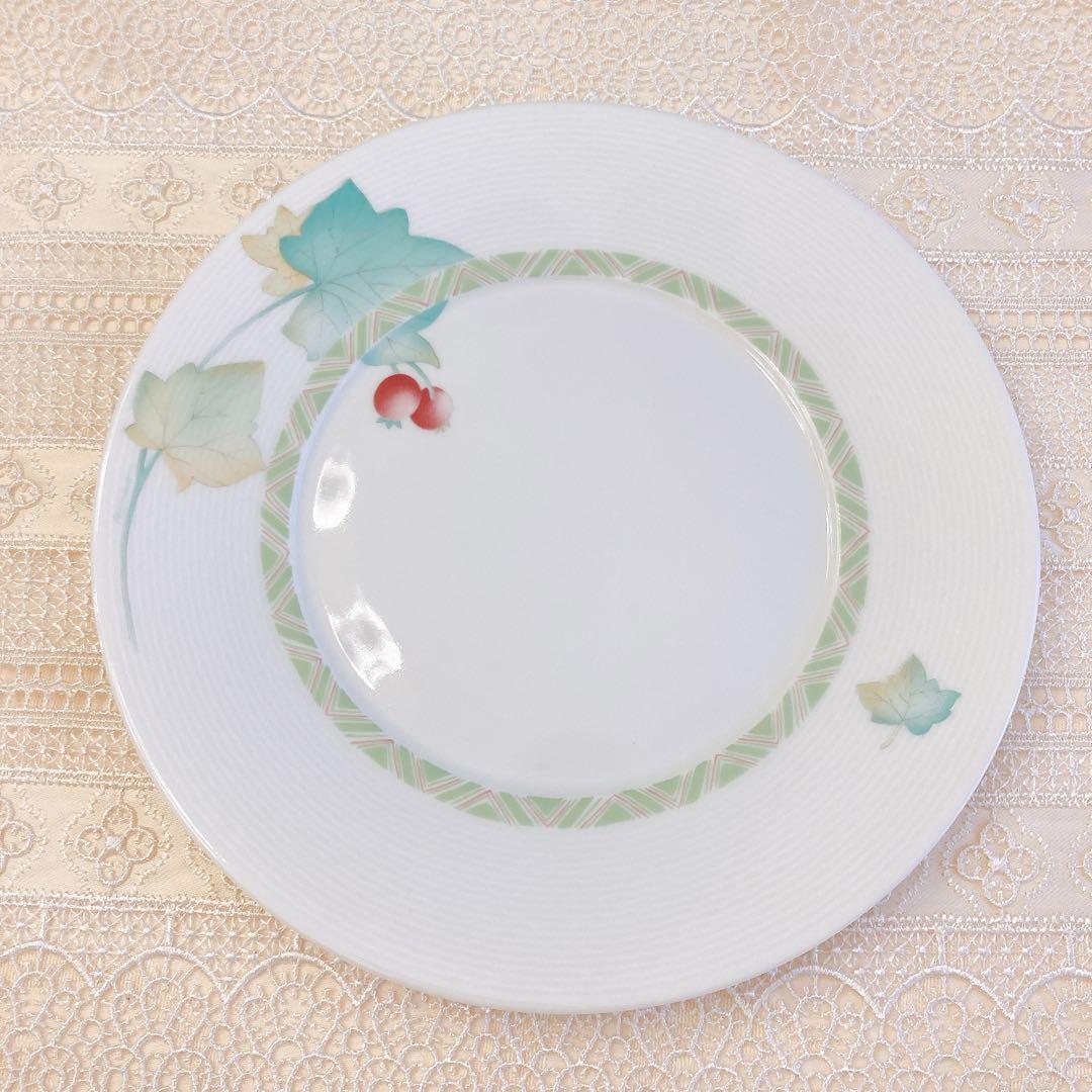 【未使用】ベルナルド リモージュ レッドベリー デザートプレート 4枚セット