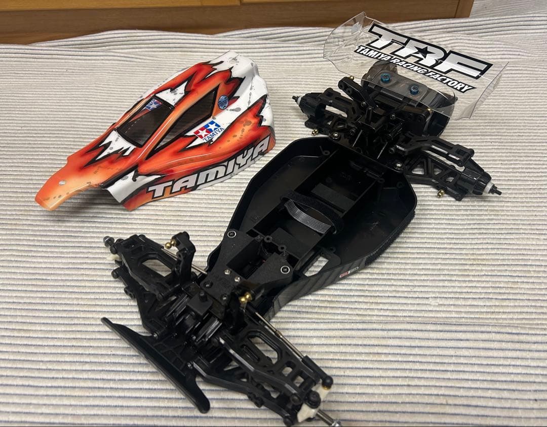 Tamiya TD-02シャーシ　ホリデーバギー