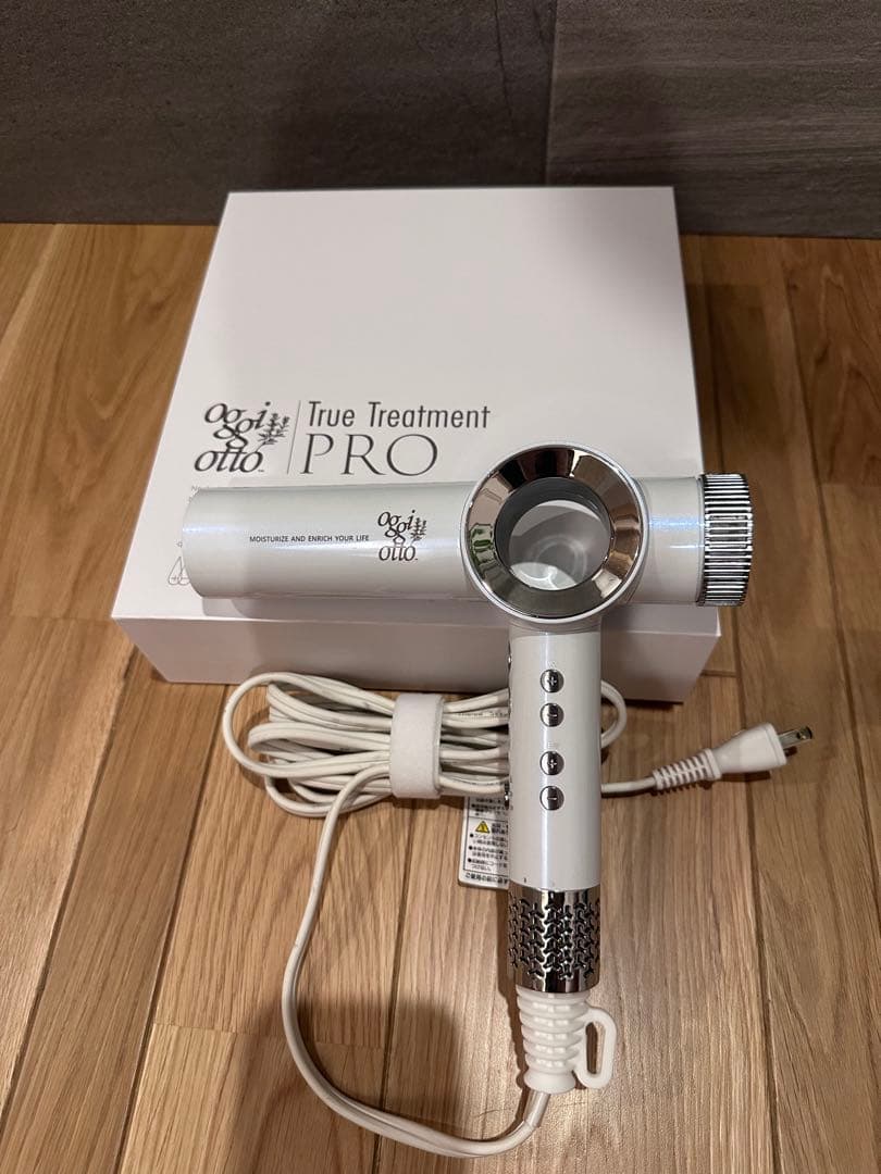 オッジオット ヘアドライヤー ホワイト oggiotto