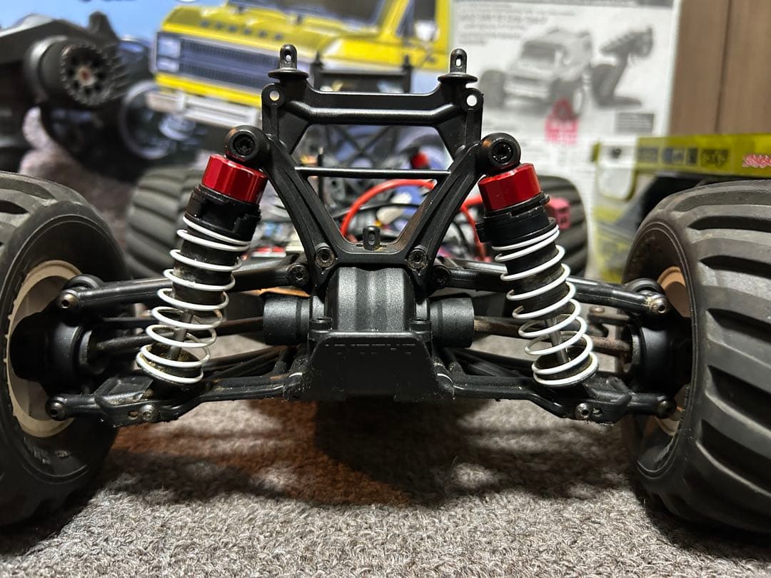 京商　マッドバン　ve ブラシレス　トラクサス　超高級ピニオンギヤ付き