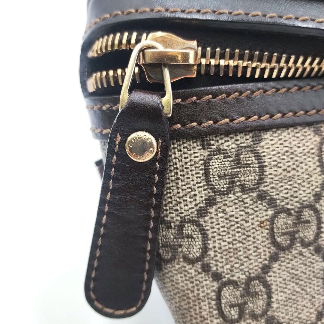 GUCCI グッチ　GGスプリーム　ウエストバッグ　233269・520981
