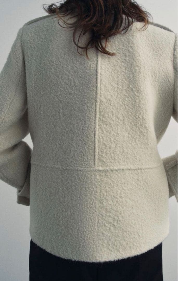 ほぼ未使用【ZARA】ウール混ブークレコートZW Collection XS