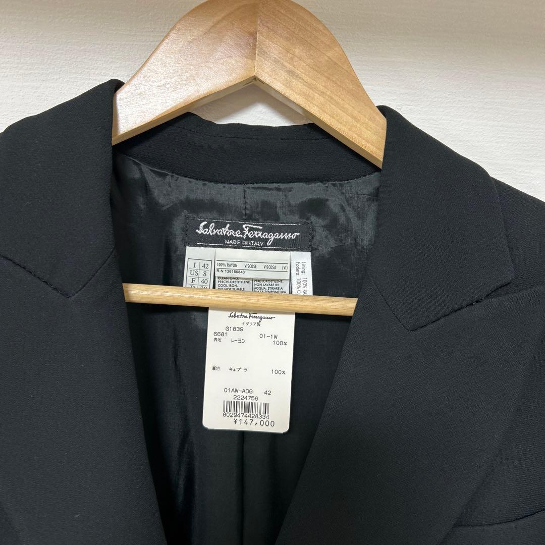 ♦︎新品未使用♦︎Salvatore Ferragamo♦︎ジャケット I 42