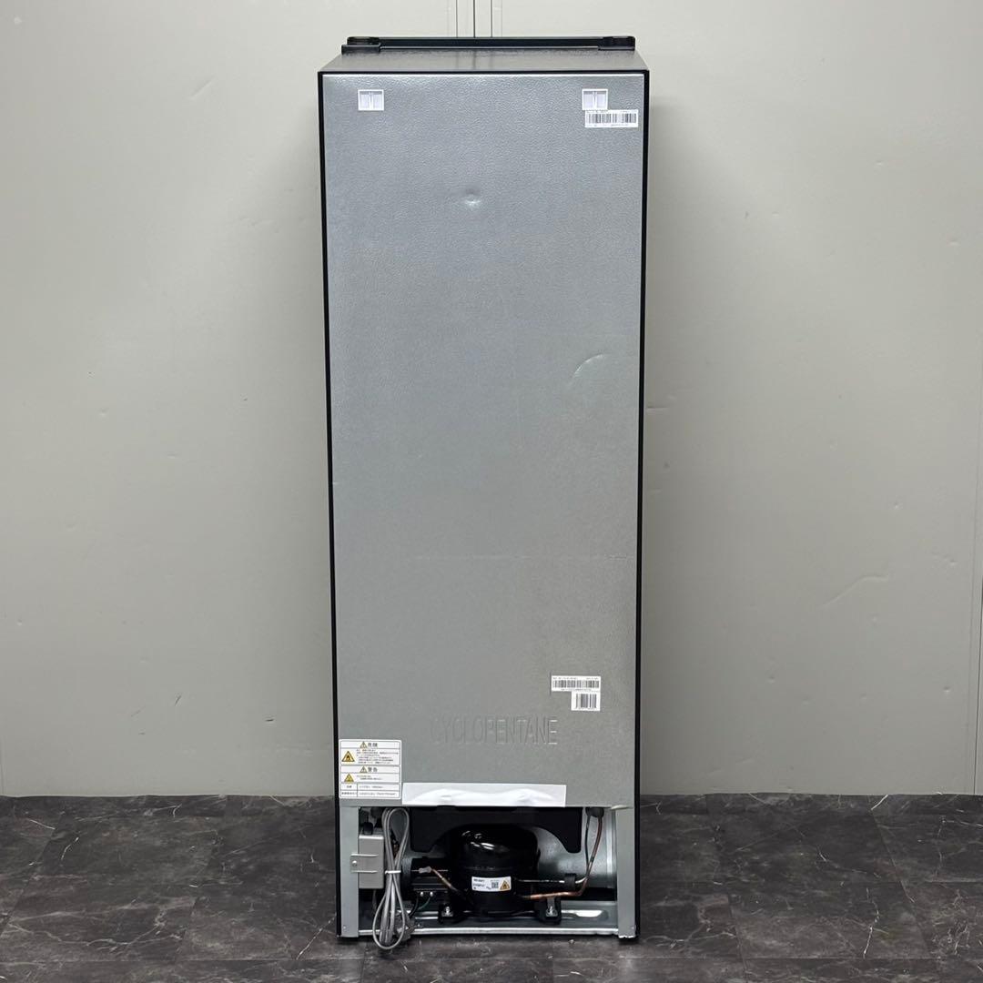 ♪送料込！設置対応◎2024ハイセンス 175L 冷凍冷蔵庫 HR-D1701B