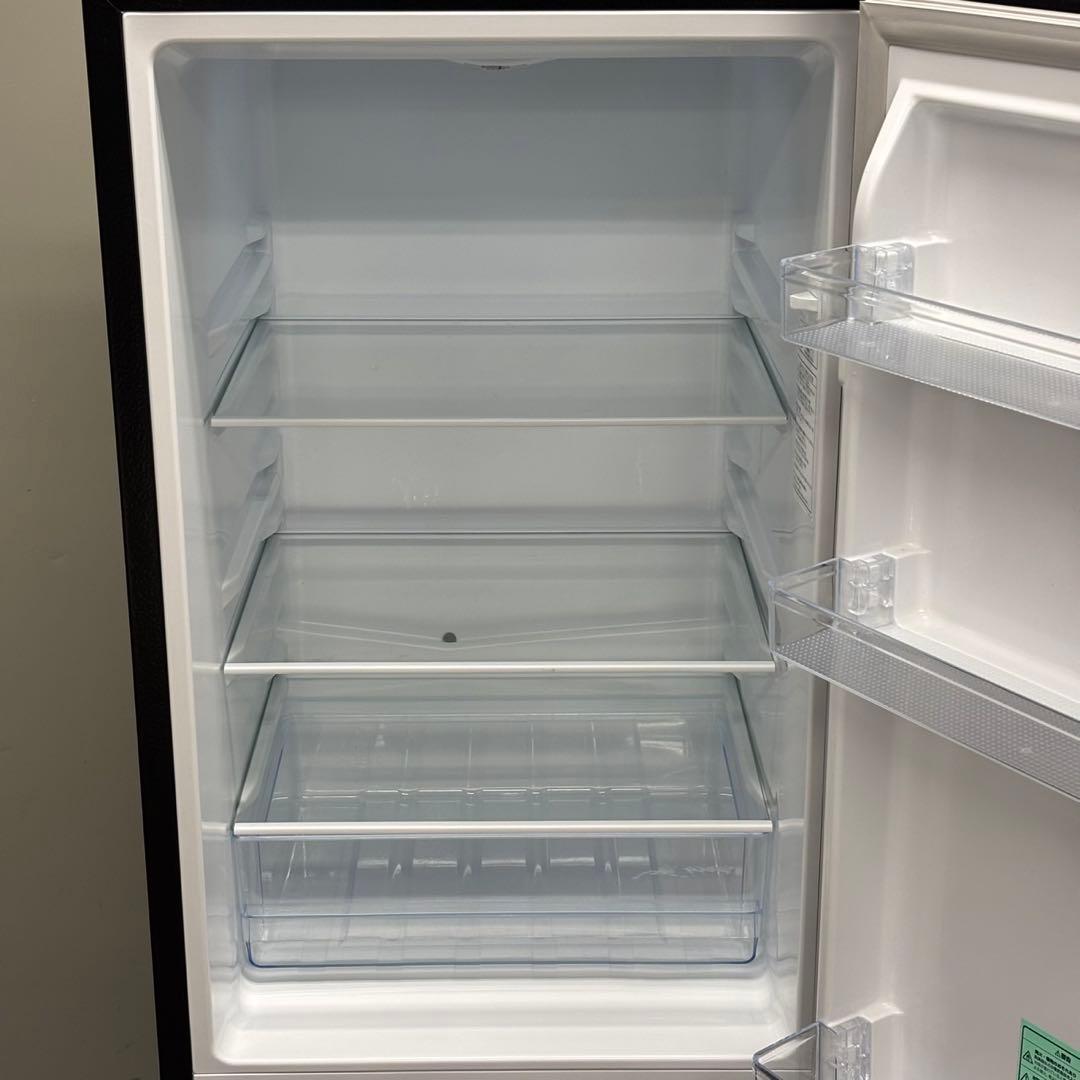 ♪送料込！設置対応◎2024ハイセンス 175L 冷凍冷蔵庫 HR-D1701B