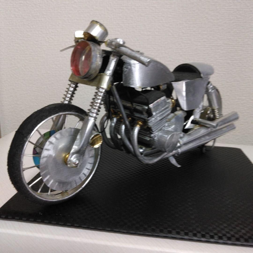 ☆ドリーム☆カスタムバイクＣＢＫＯ☆22センチ☆アルミ製バイクコレクション