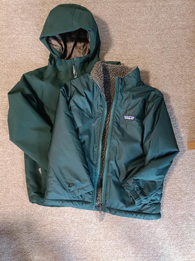 パタゴニアキッズ　XS ５〜６歳