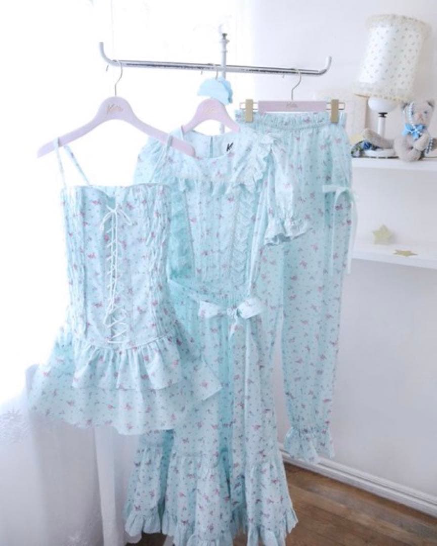 Katie VIRGIN UP ドロワーズ　ブルーフラワー　フリーサイズ　パンツ